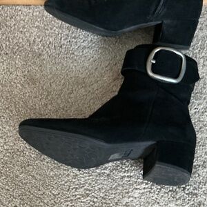 Coach Size 5.5 Balck Suede Ankle Boots